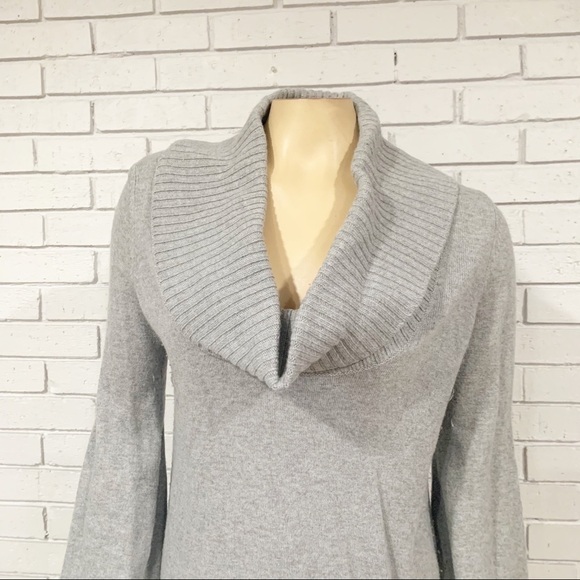 Ann Taylor Women’s Cowl Neck Sweater - Picture 12 of 13